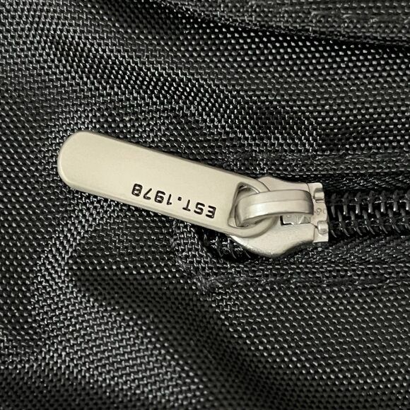 TRAVELON Anti-Theft Classic Small Black Shoulder Crossbody Travel Bag NWOT - Picture 3 of 11